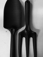 Black Plastic Trowel and Fork Set