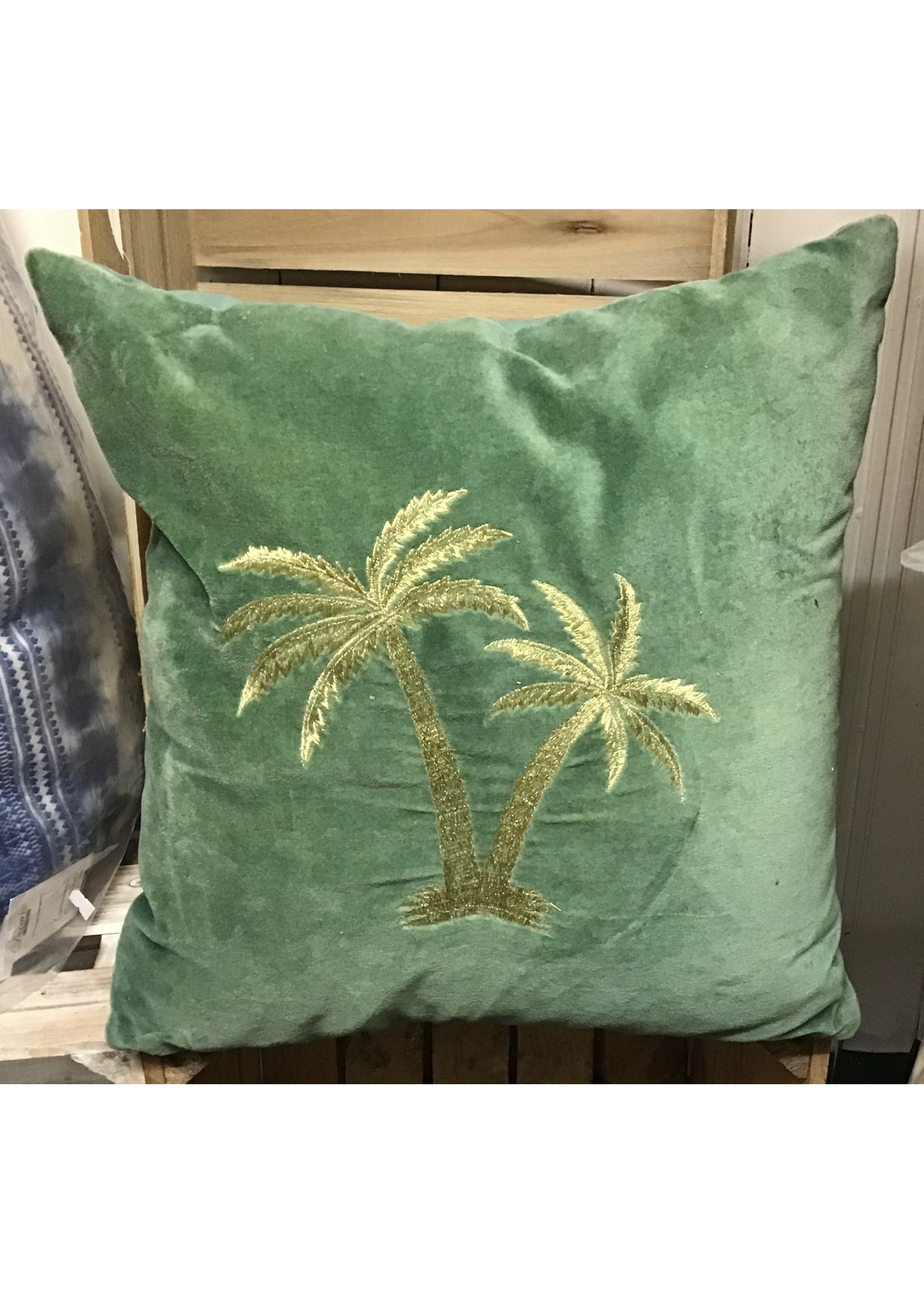 Kaemingk Velvet Cushion Flamingo / Palm Tree
