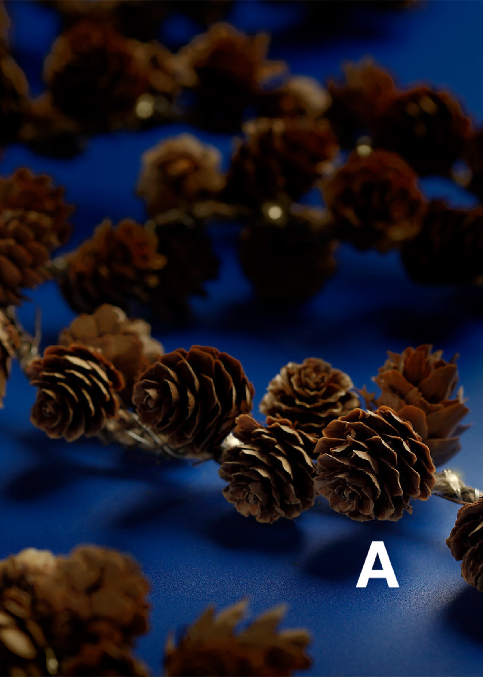 Lumineo Pinecone or Acorn LED Garland 1.1m 15 Lights - Price is for one