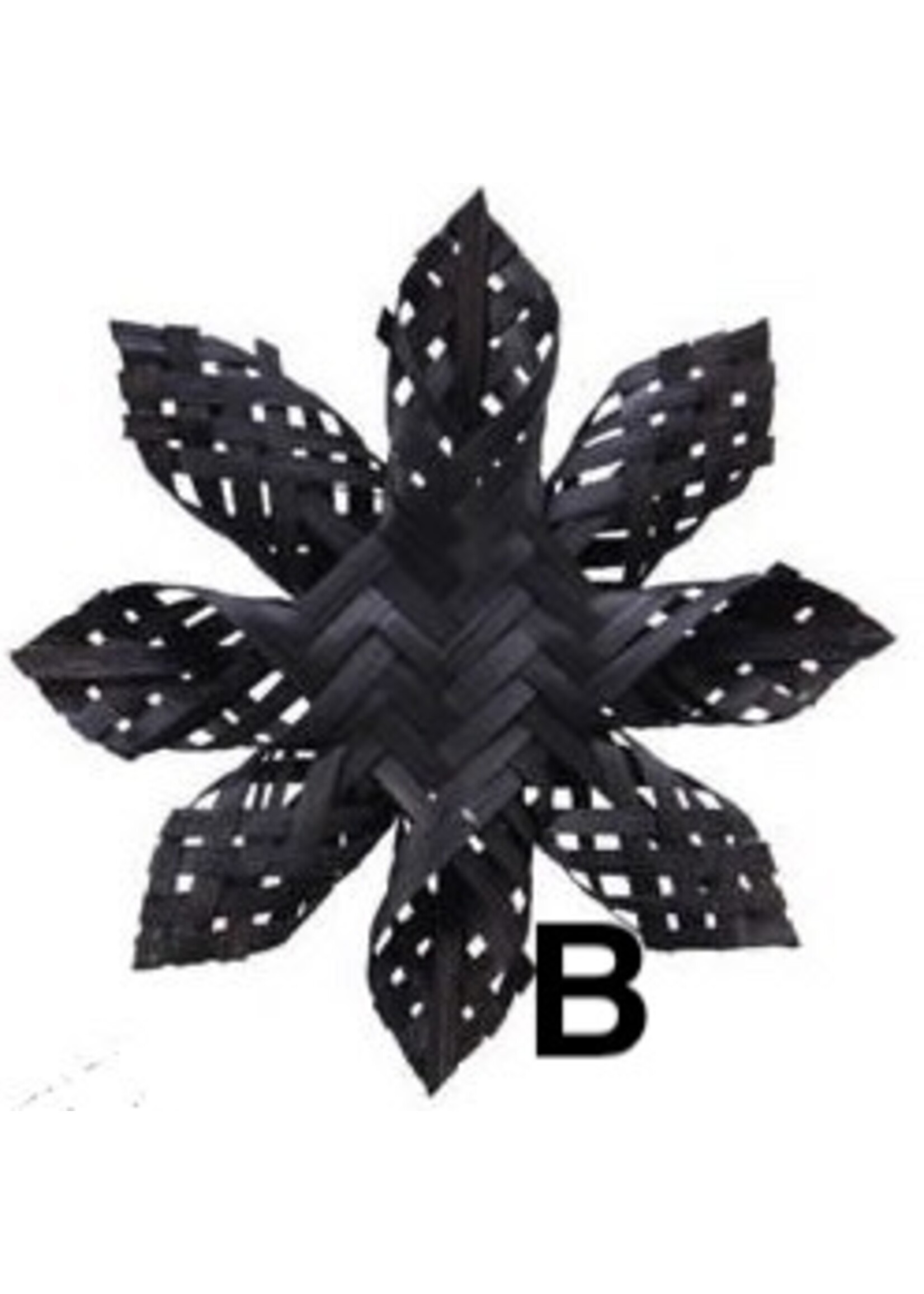 Decoris Woven Black Bamboo Star