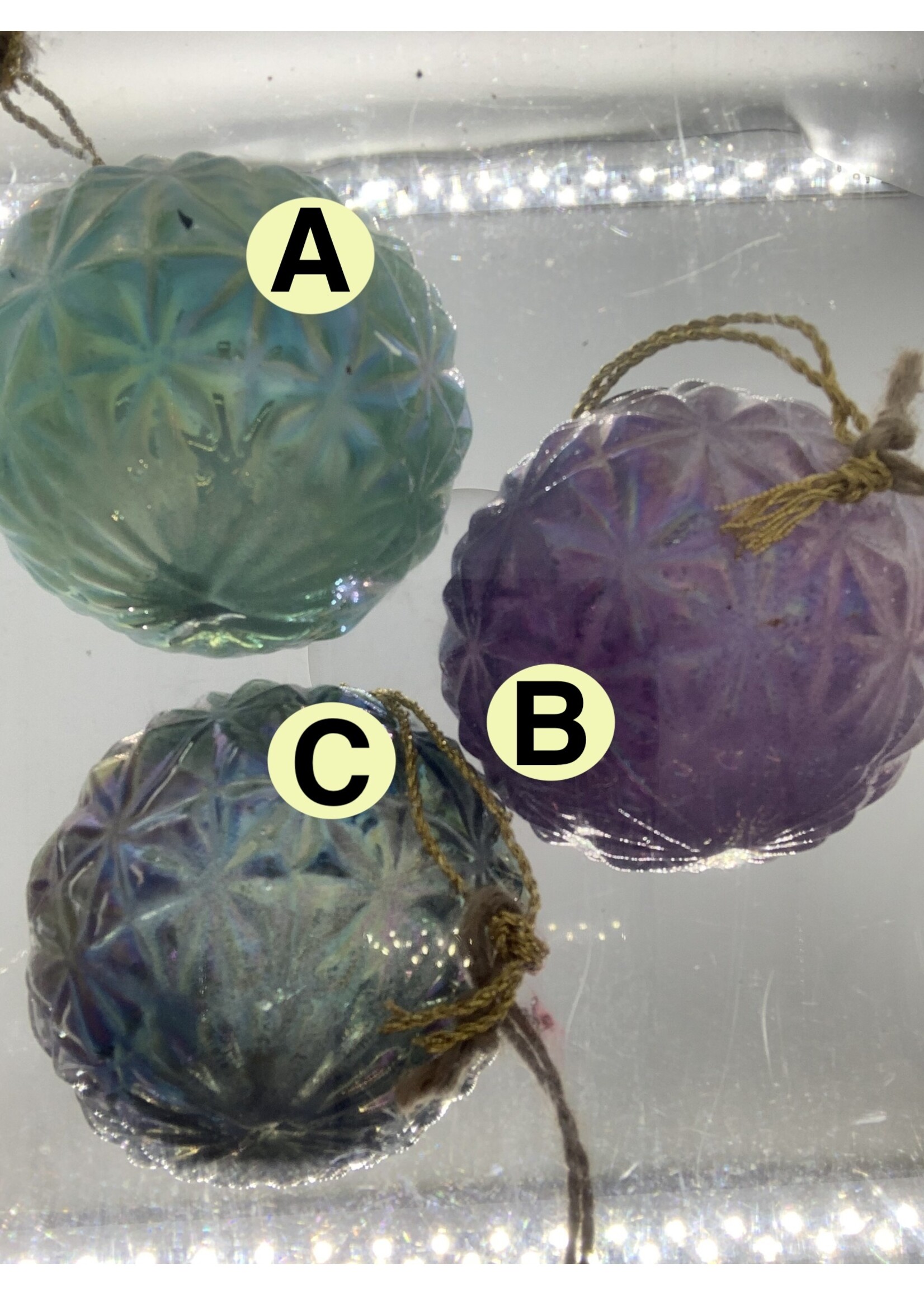 Ian Snow Lustre Bauble Assorted Colours