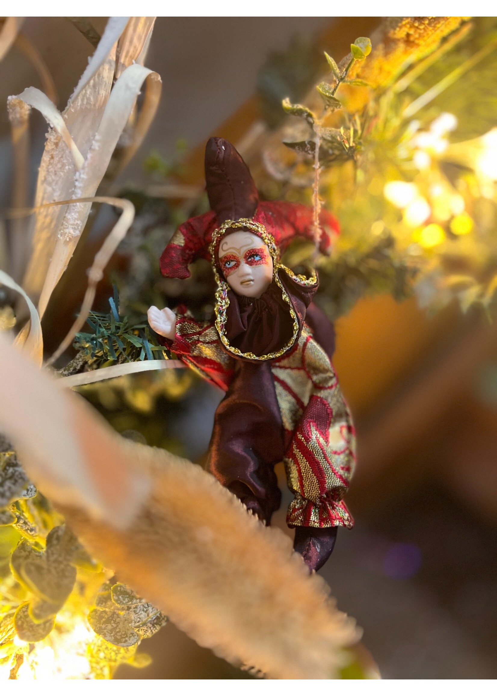 Decoris Harlequin Hanger - Choice of two different colours