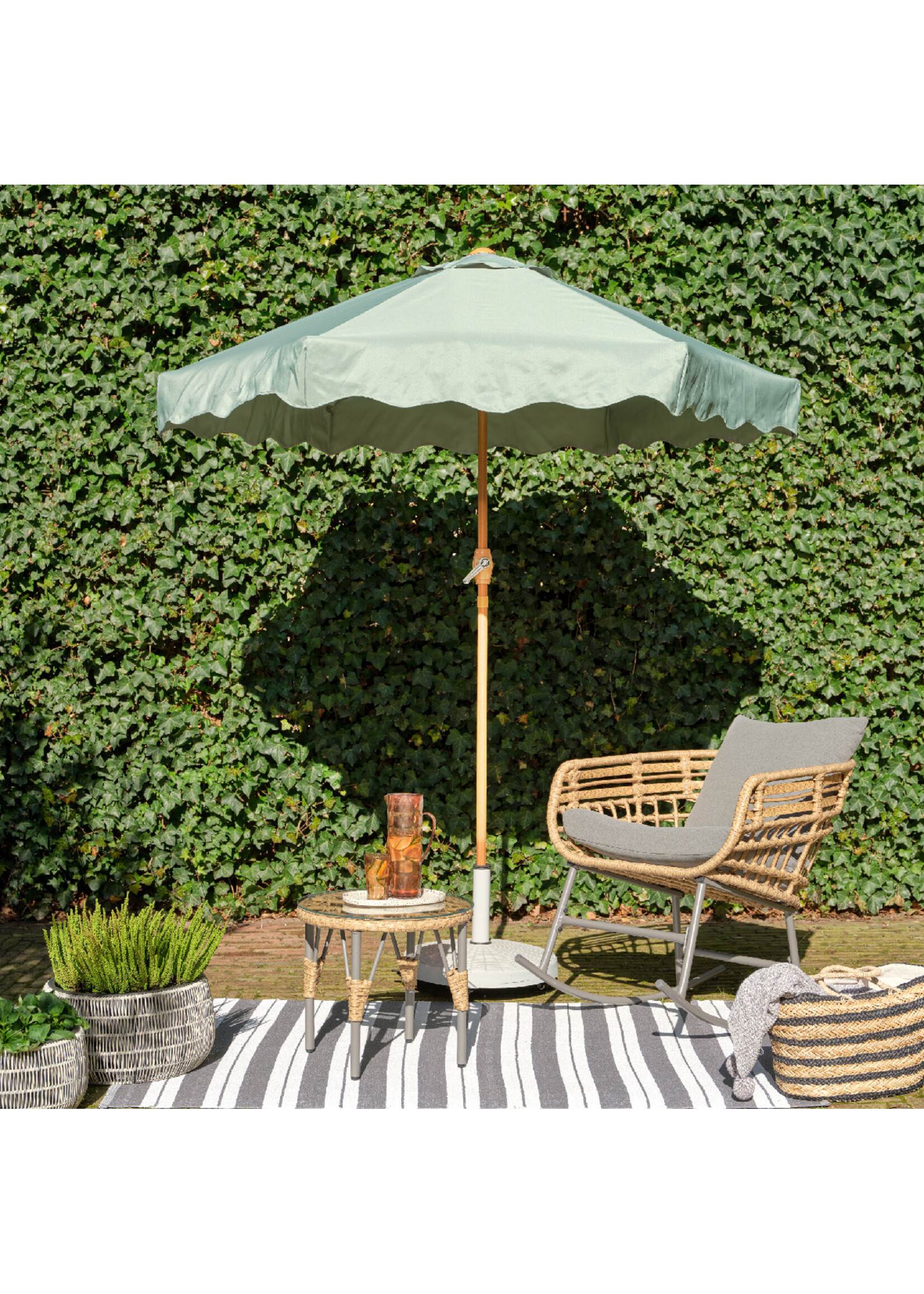 Decoris Parasol Green Wavey Edge