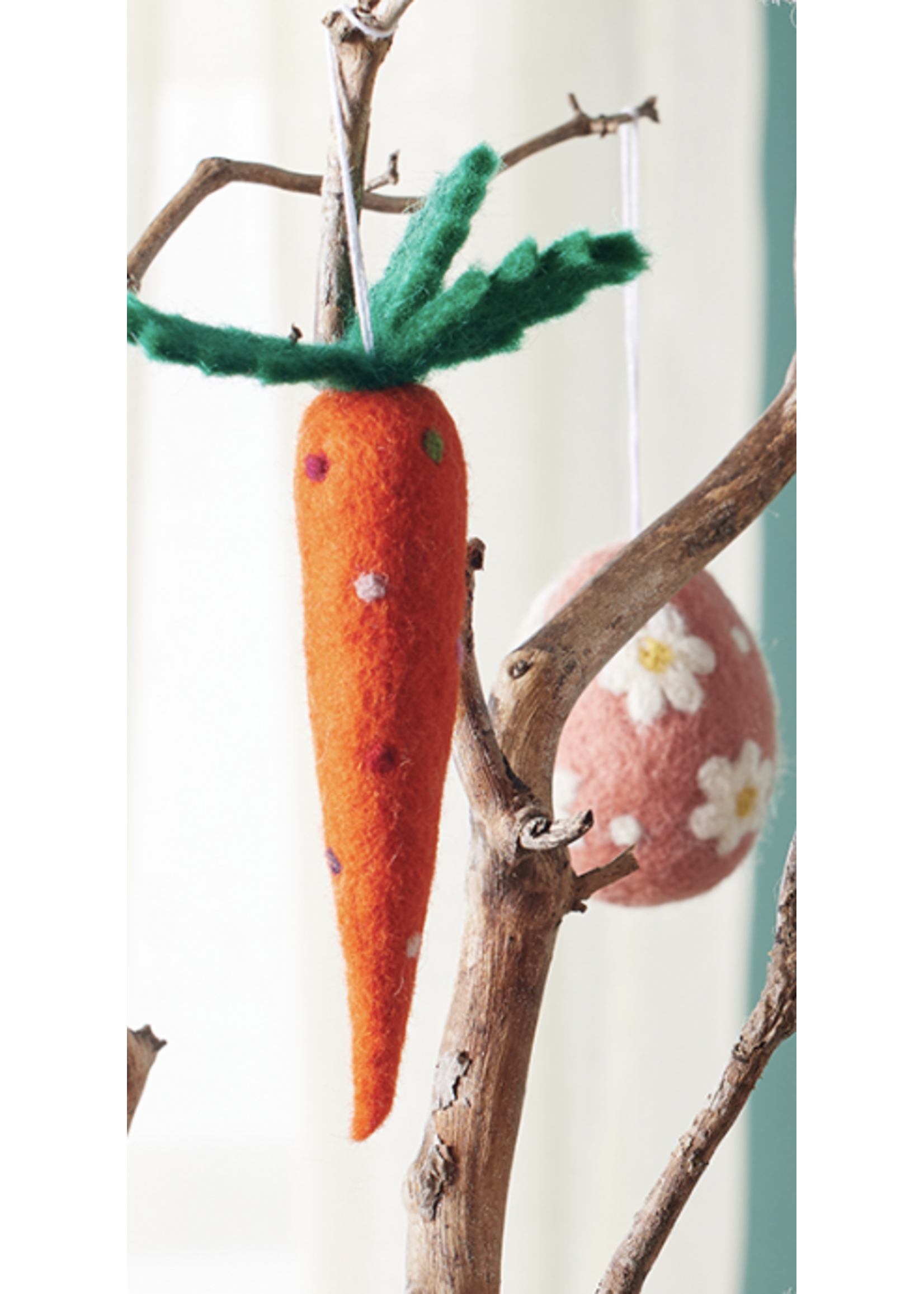 Namaste Felt Carrot 16cm