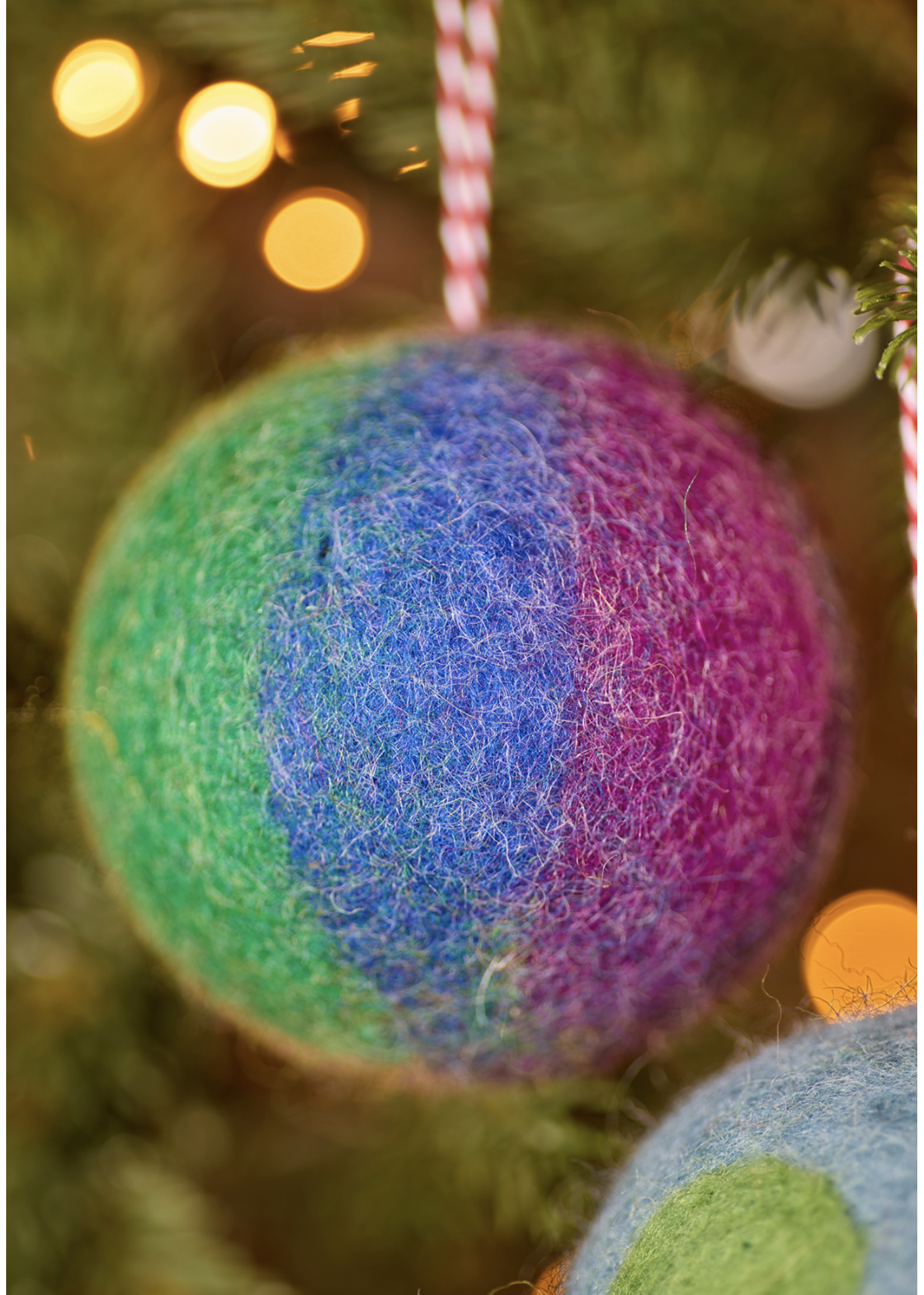 Namaste Felt Peace or Rainbow Baubles, 7.5x7.5x7.5cm