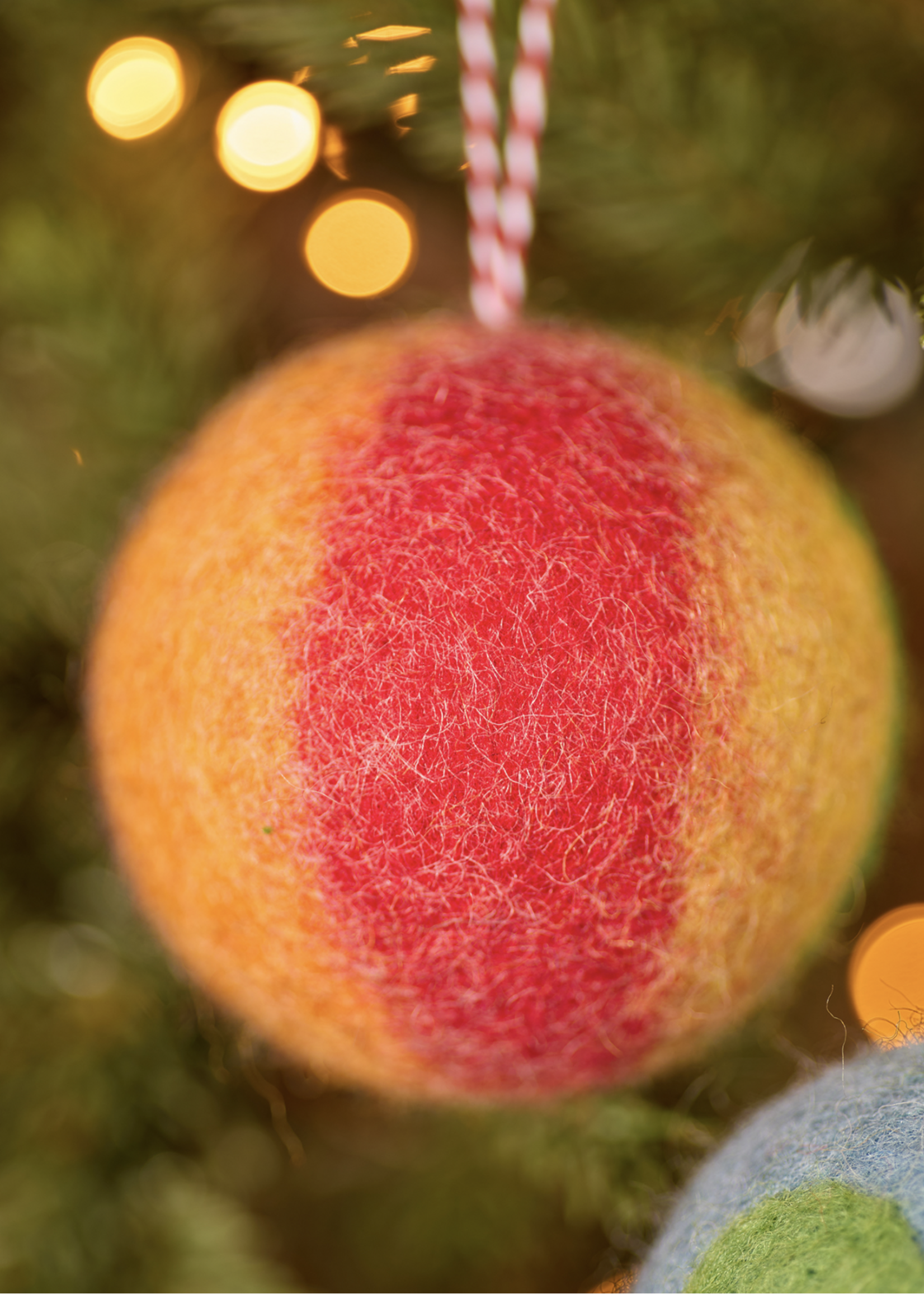 Namaste Felt Peace or Rainbow Baubles, 7.5x7.5x7.5cm