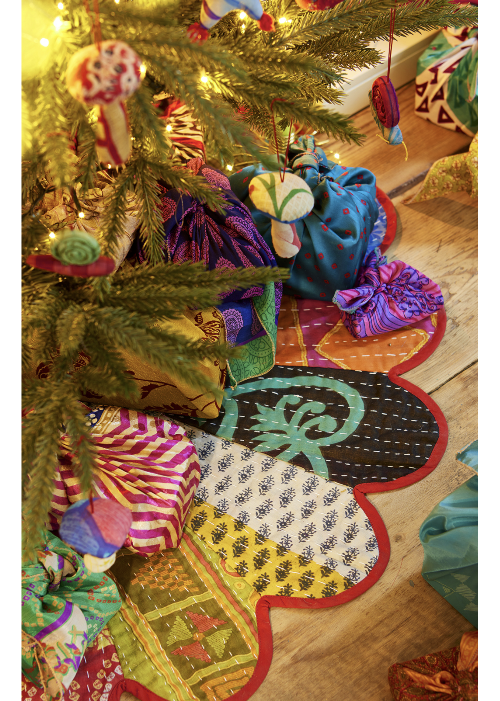 Namaste Tree Skirt Recycled Kantha Patch Sari - Fair Trade