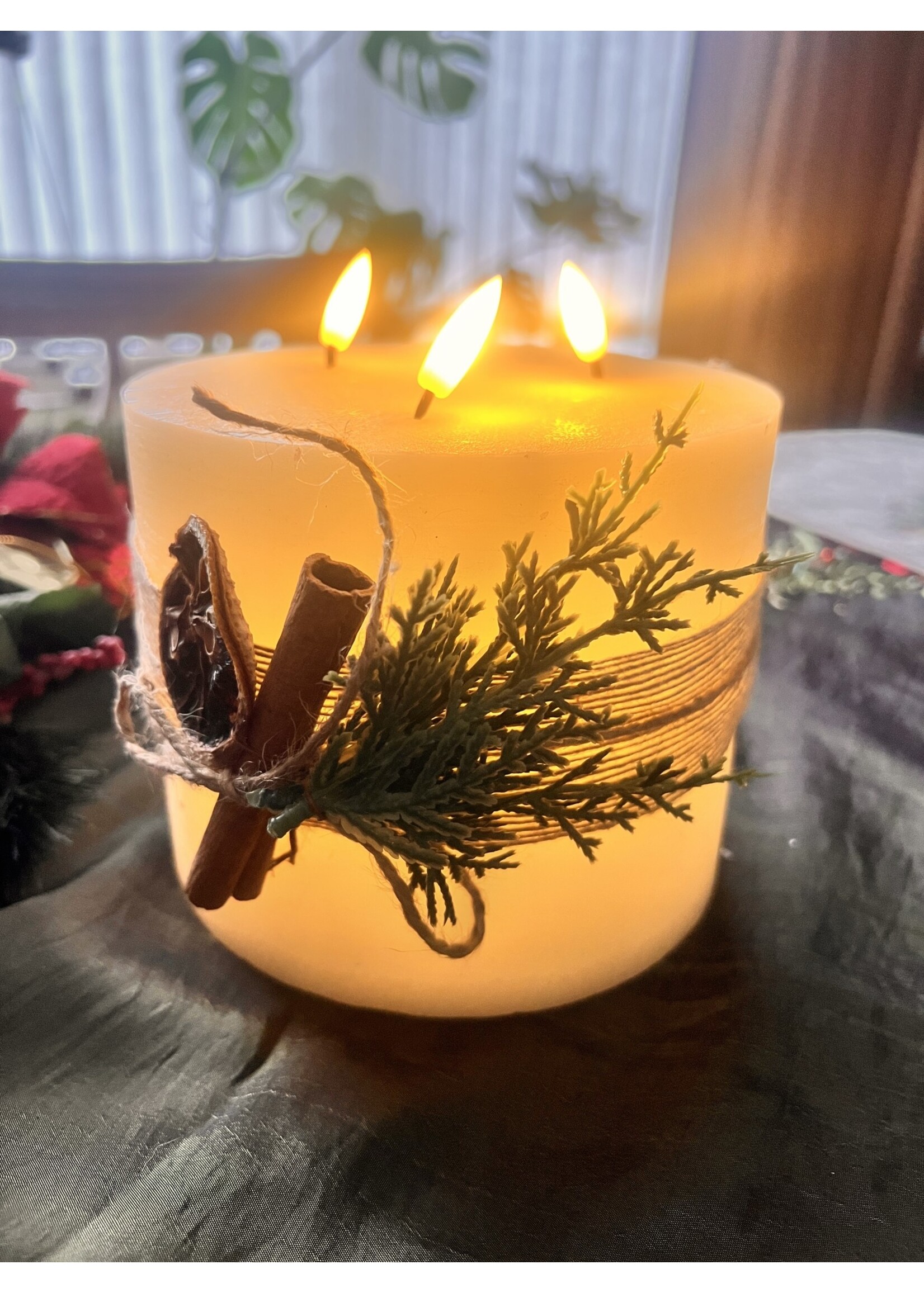 Lumineo Large Triple LED Wick Battery Candle With Foliage