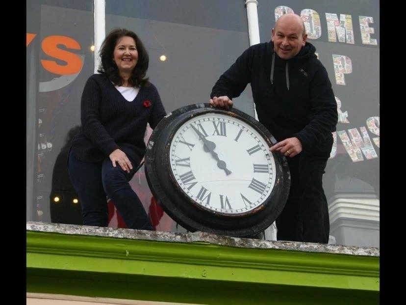 Jane_Neil_Clock_Handyman_Clock