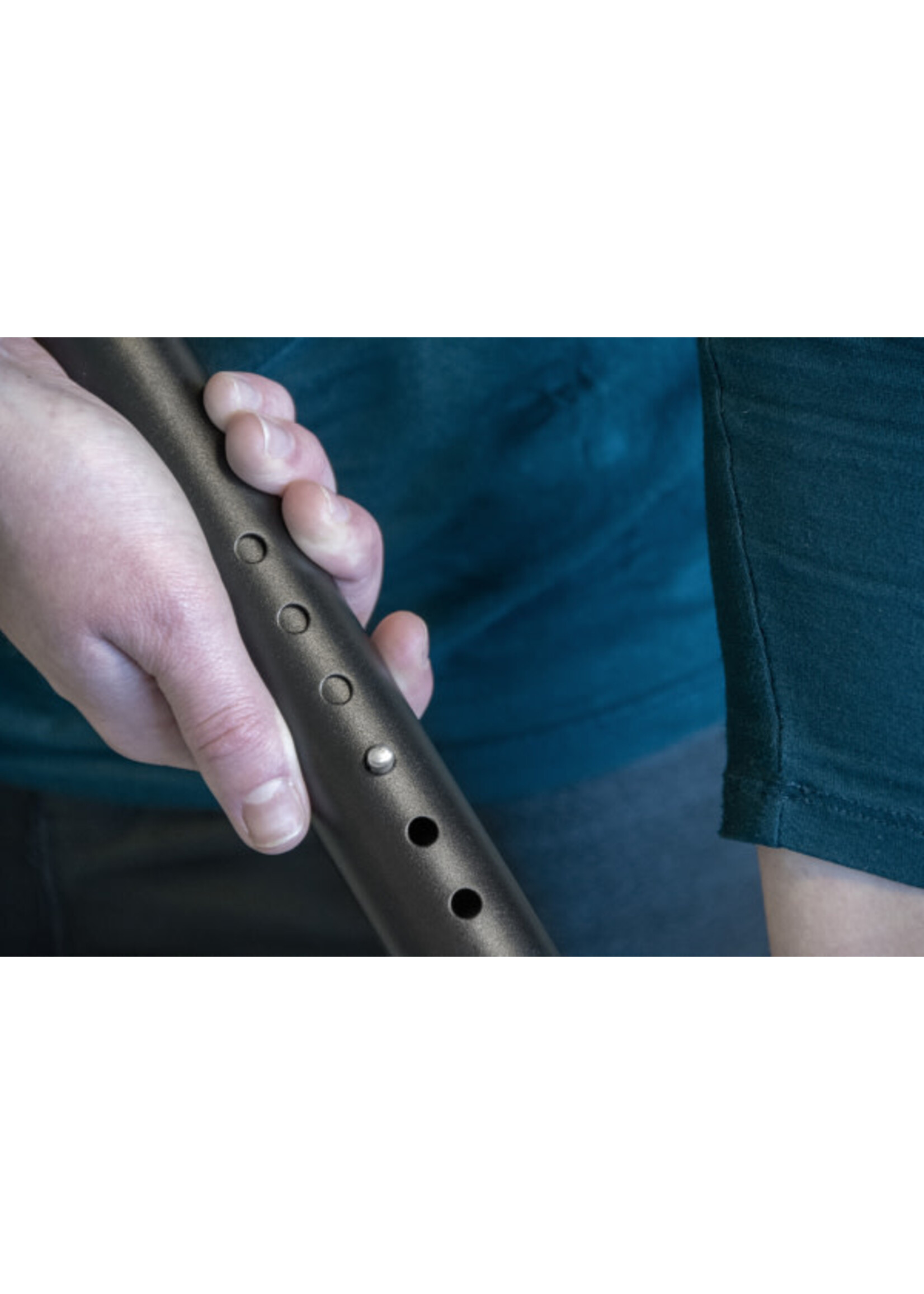 Fallen Fruits Tension Telescopic Pole Black 72-114cm 25kg