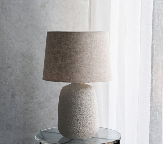 Sturdy and elegant Table Lamps & Floor Lamps