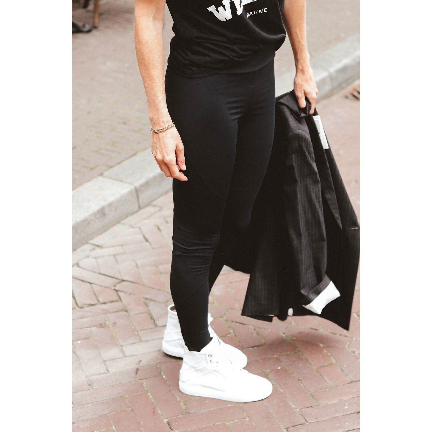 Peak Performance Power Tights-BLACK 