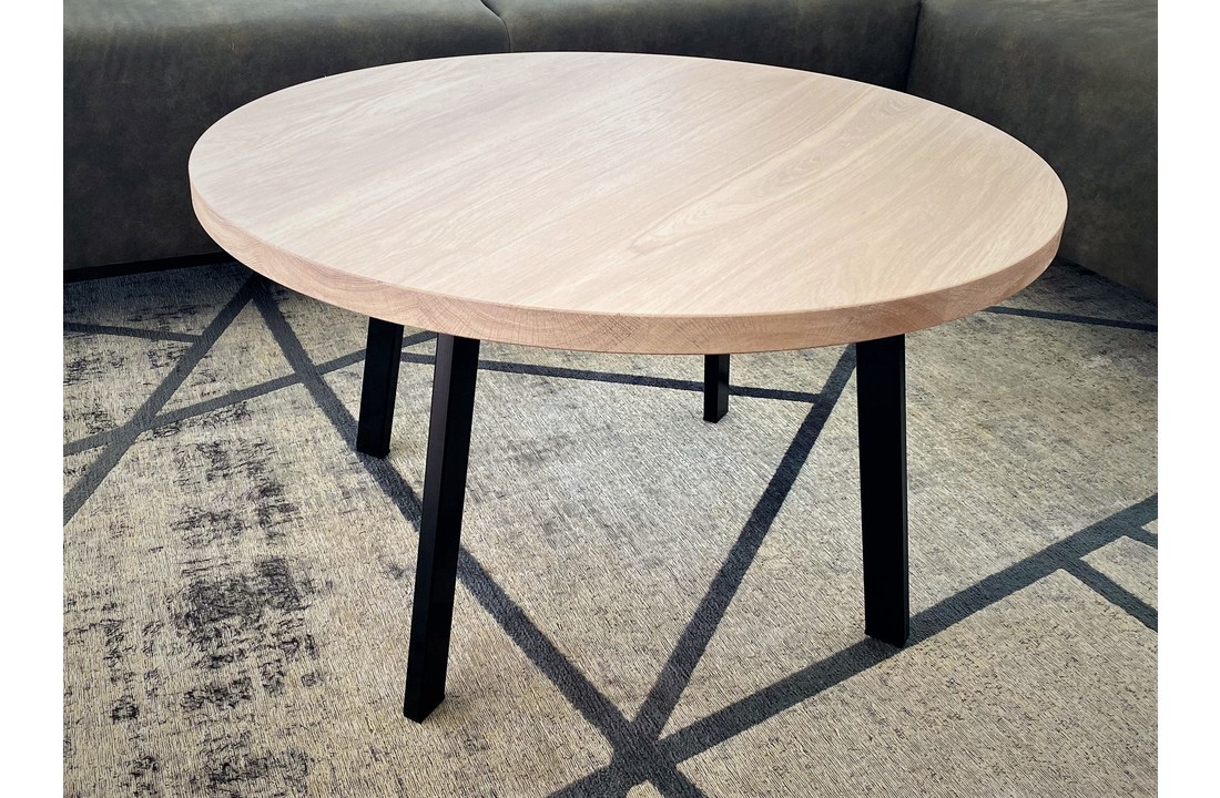 Massief eiken ronde salontafel met stalen 4-poot | 50 - 90 cm | Vin