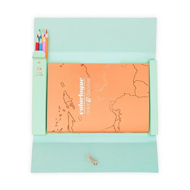 Luckies of Londen Colorlogue travel folder
