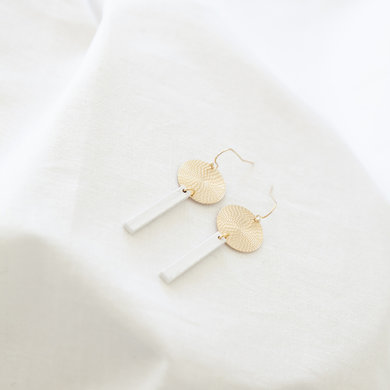 Studio Nok Nok Studio Nok Nok earring Hope.10