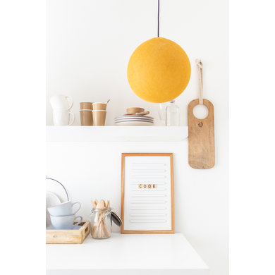 Trends and Trade Old school letter board white