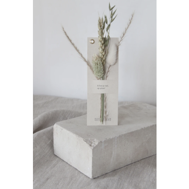 Roosmarijn Knijnenburg Hold close flowercard " ik hou je vast, op afstand "