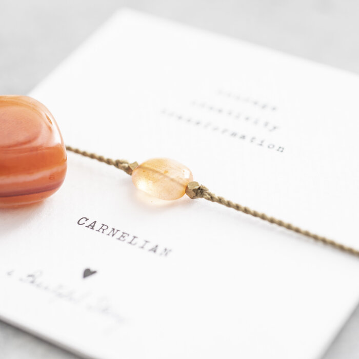 A BEAUTIFUL STORY BS GEMSTONE CARD CARNELIAN BRACELET