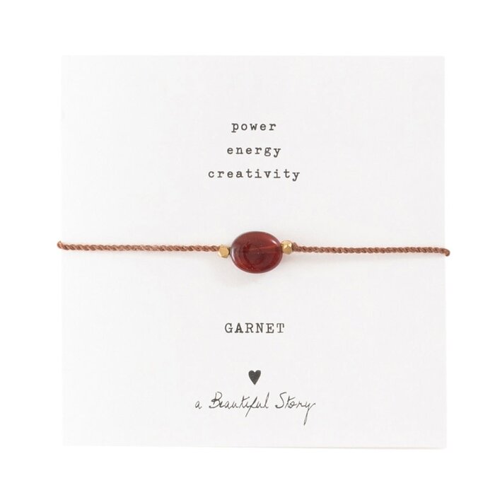 A BEAUTIFUL STORY BS GEMSTONE CARD GARNET BRACELET