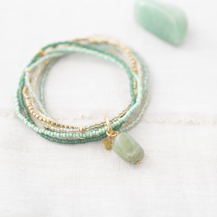 A BEAUTIFUL STORY BS NIRMALA AVENTURINE GOLD BRACELET