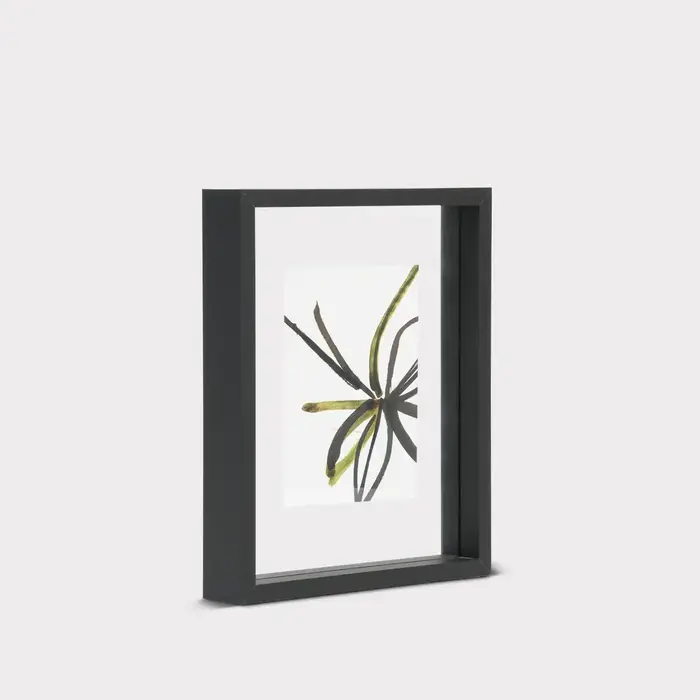 URBAN NATURE CULTURE UNC PHOTO FRAME FLOATING MINIMALISM BLACK M