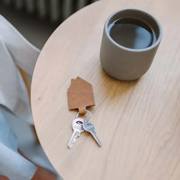 KEECIE KEECIE KEYRING HOUSE COGNAC