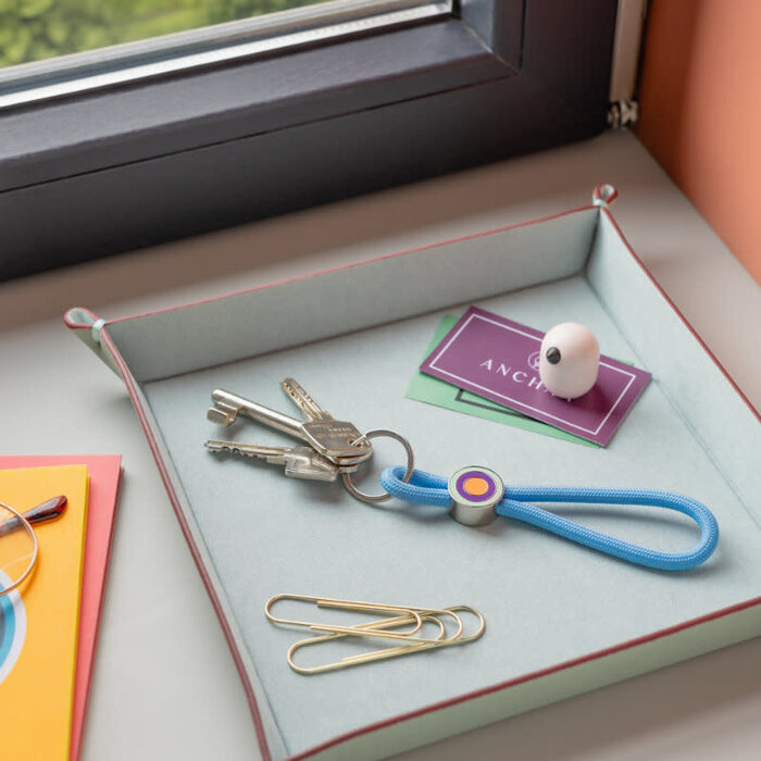 REMEMBER REMEMBER KEYCHAIN RINGO BLUE