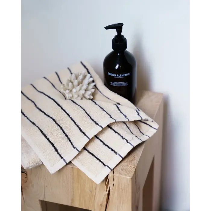 BONGUSTA BONGUSTA NARAM GUEST TOWEL CREME & INK 30X50 CM