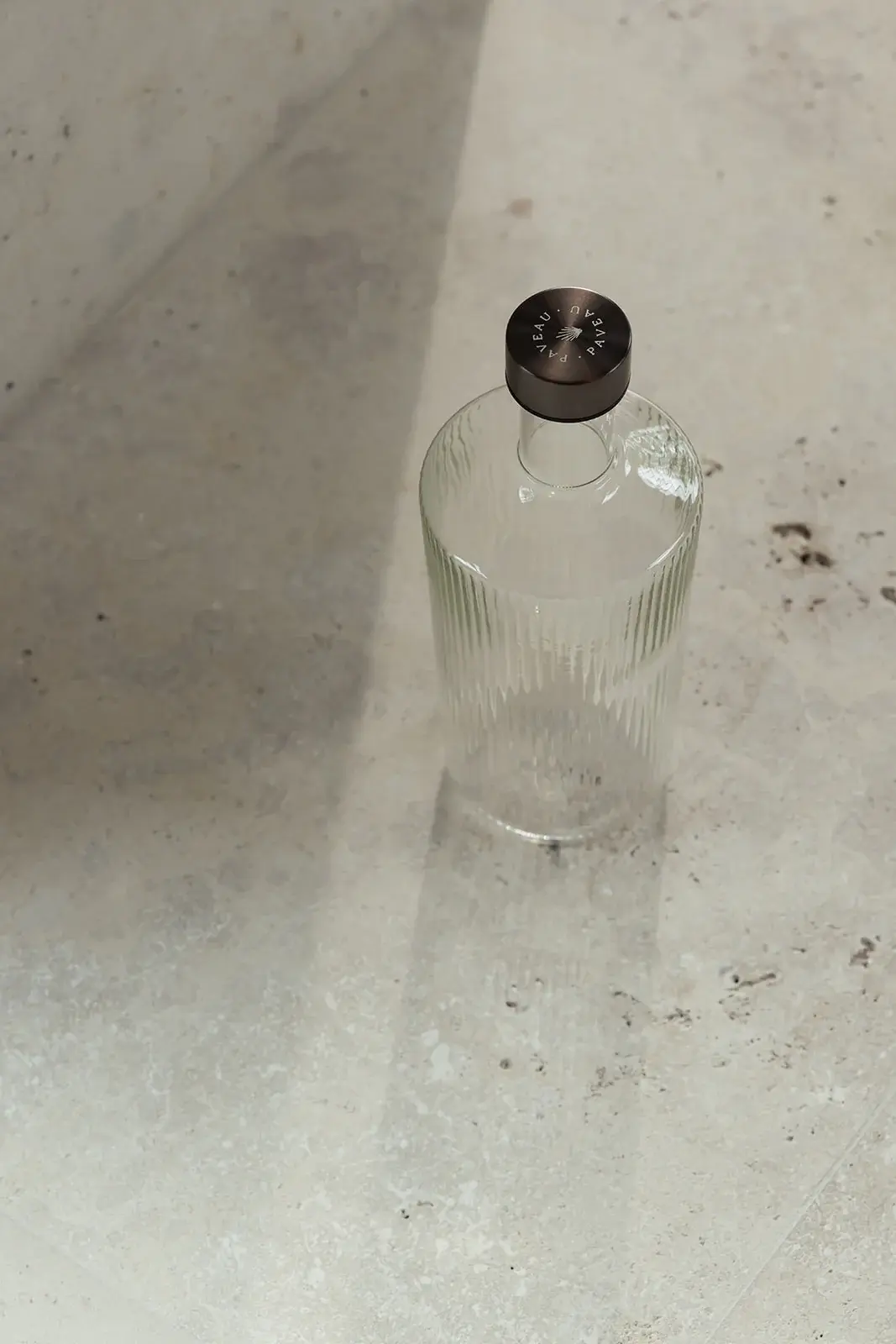 PAVEAU PAVEAU SWIRL WHITE HAVEN BOTTLE 1.25L (TRANSPARANT)