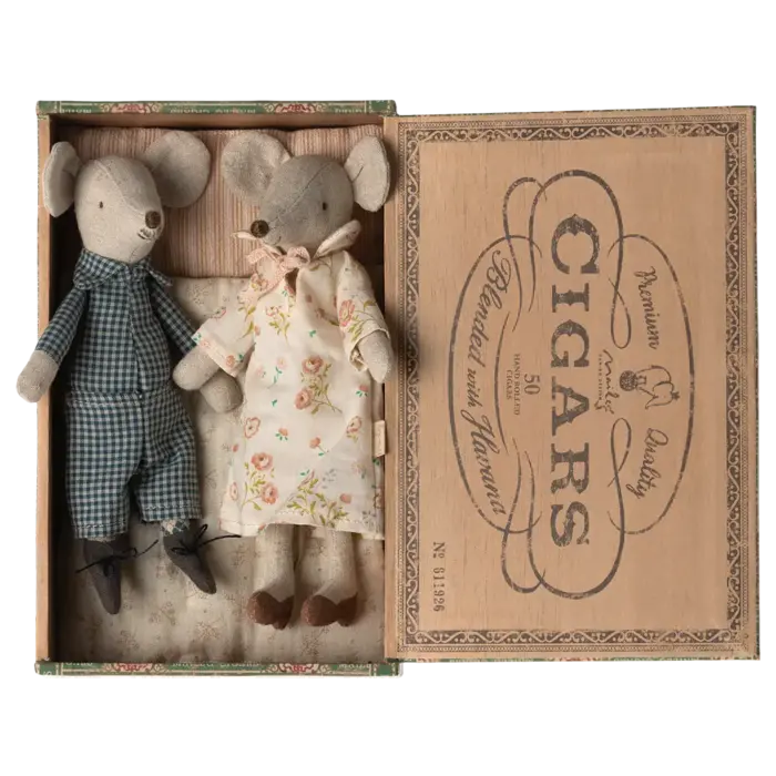 MAILEG MAILEG GRANDPA AND GRANDMA MOUSE IN CIGARBOX