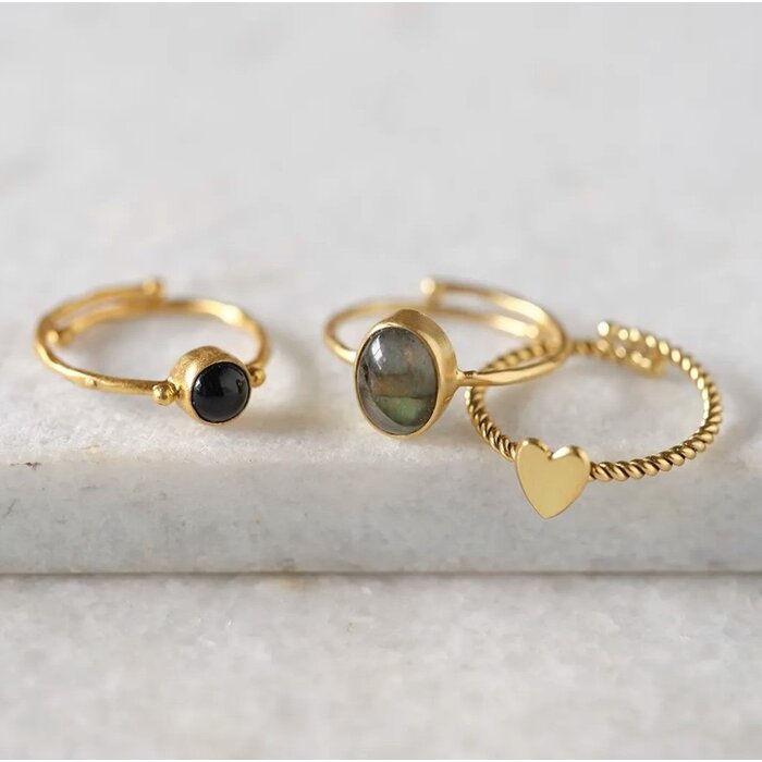 A BEAUTIFUL STORY BS HONORABLE HEART RING