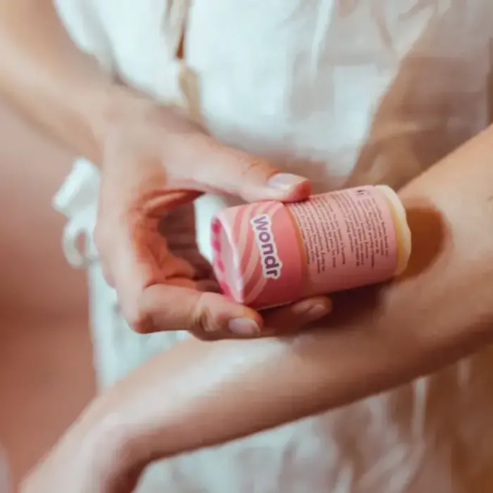 WONDR WONDR BODYSTICK APRICOT ULTRA REPAIR