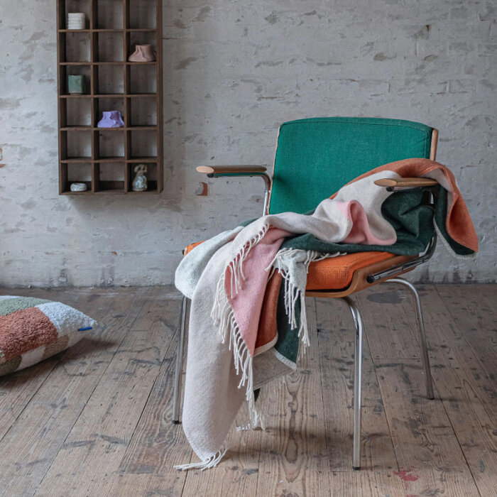 MD BRICK THROW BRICK W125 x L190 CM