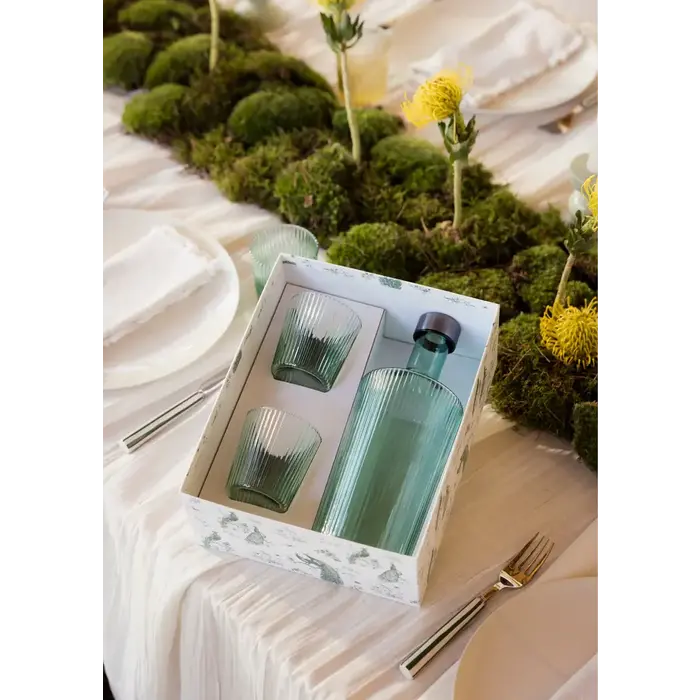 PAVEAU PAVEAU RIBBED GIFT SET BONDI (GROEN) BOTTLE + 2 GLASSES