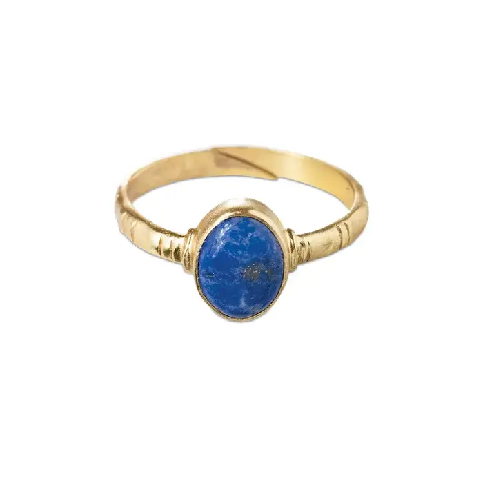 A BEAUTIFUL STORY BS CERTAIN LAPIS LAZULI RING