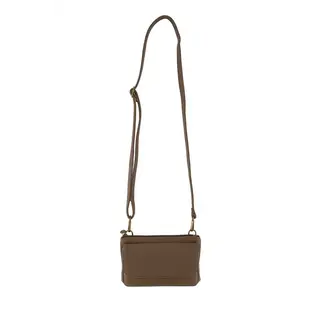 ZUSSS ZUSSS SCHOUDERTASJE MET FLAP EN KWASTJE MID BROWN