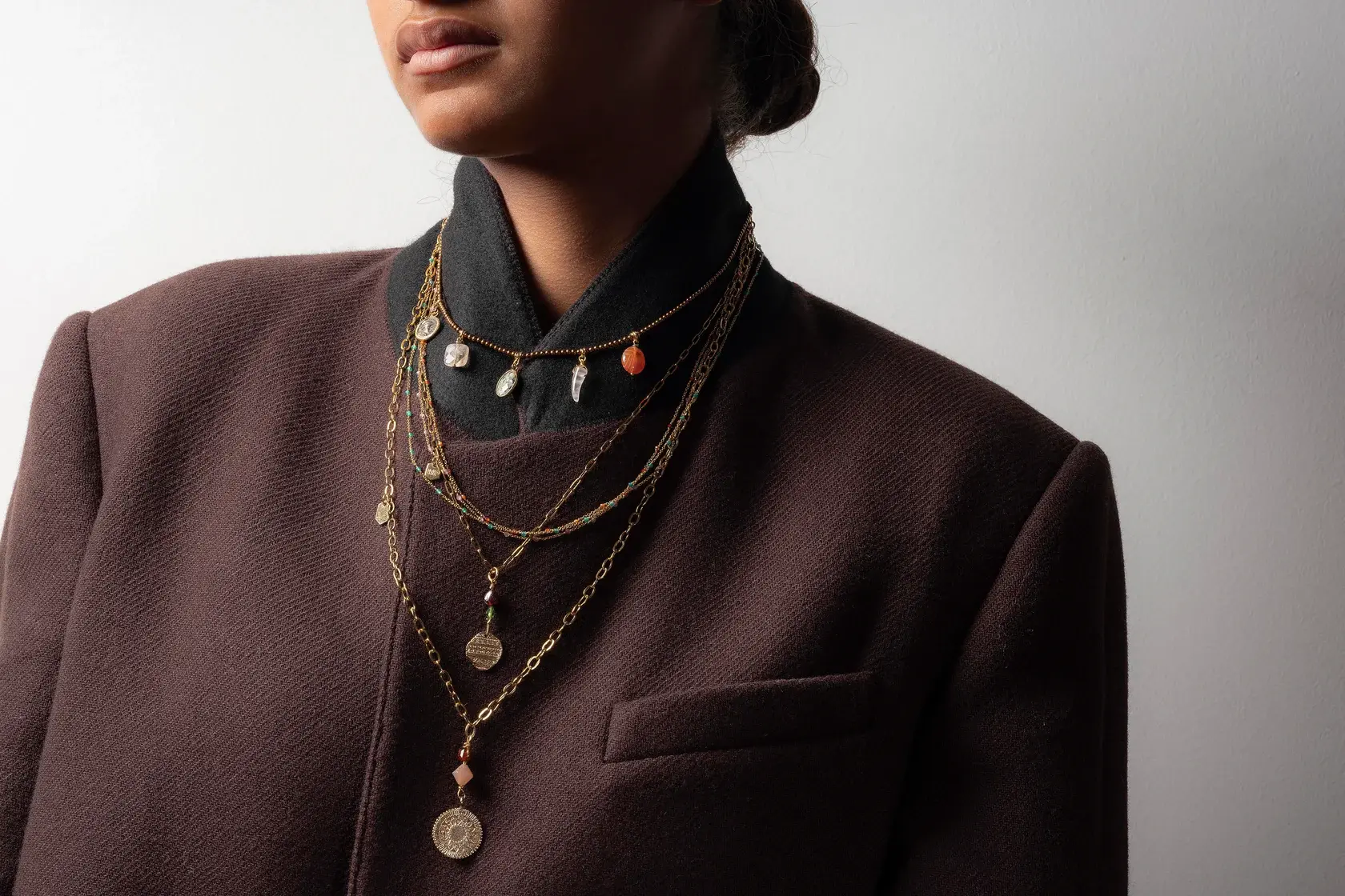 MURIELLE PERROTTI PERROTTI TEMPO KETTING GRANAAT GOLD GREEN