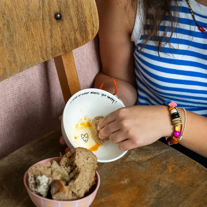 HELEN B HELEN B. KOM DO MORE OF WHAT MAKES YOU HAPPY