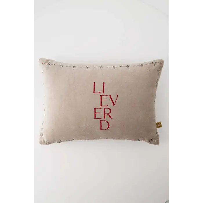 ZUSSS ZUSSS KUSSEN LIEVERD HART 35X25CM ZAND