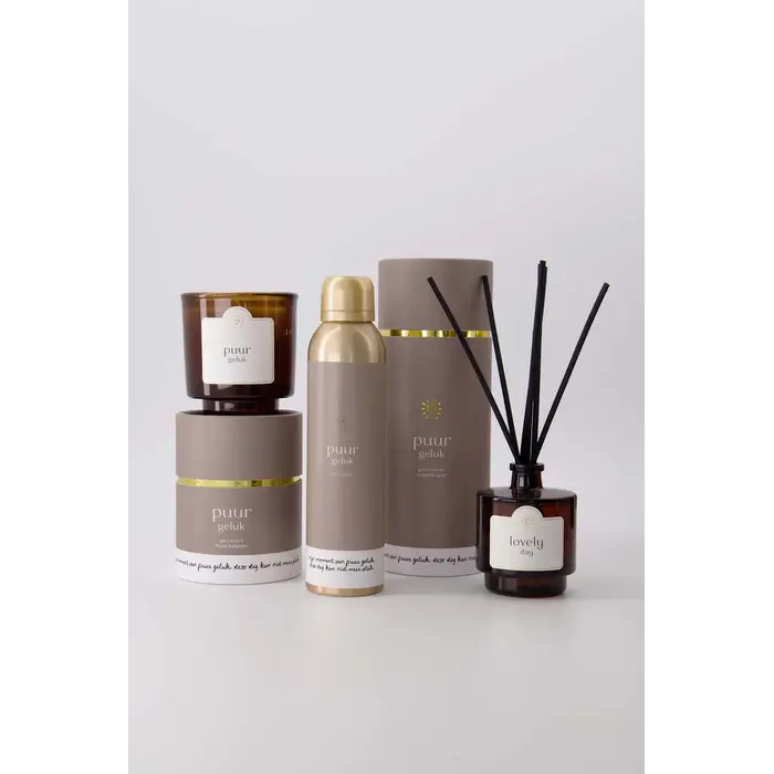 ZUSSS ZUSSS GEURSTOKJES IN KOKER PUUR GELUK ZAND