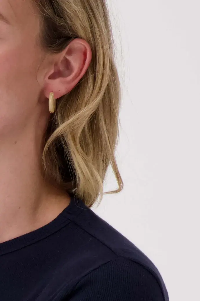 ZUSSS ZUSSS RING OORBELLEN BEIGE/ GOUD