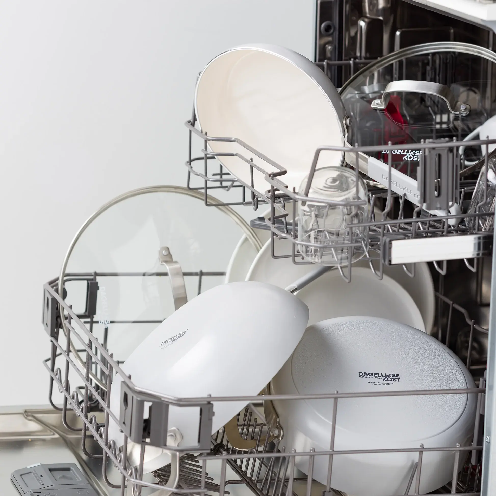 DAGELIJKSE KOST DAGELIJKSE KOST PROLINE KOEKENPAN 20CM