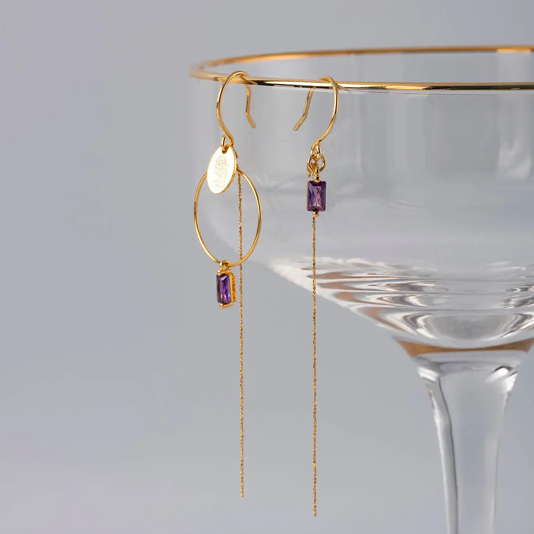 MURIELLE PERROTTI PERROTTI VENUS ASYM CREOOL & KETTING PAARS