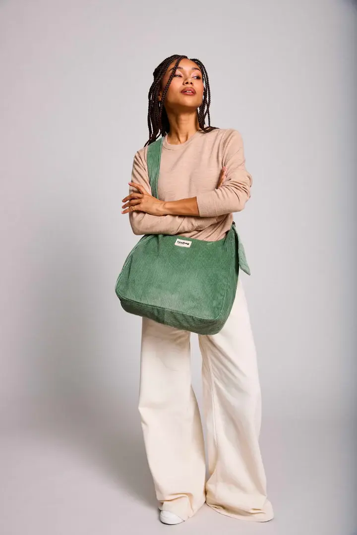 HINDBAG HINDBAG SAC HOBO CLAIRE VELOURS VERT D'EAU