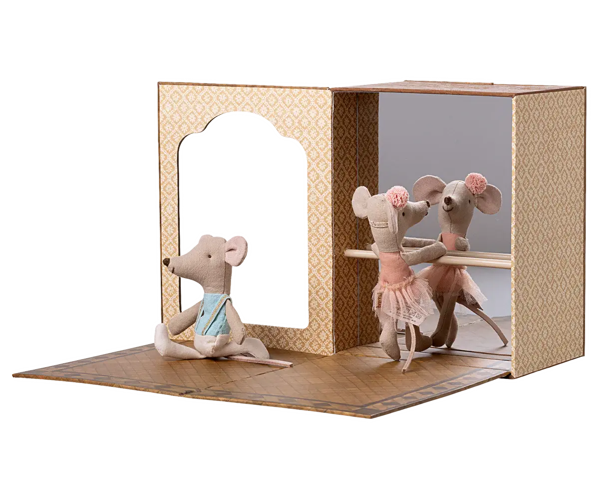 MAILEG MAILEG BALLET MICE IN DANCE STUDIO LITTLE SISTER AND BROTHER