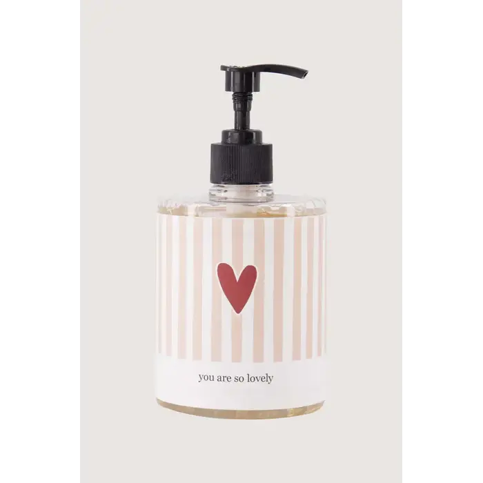 ZUSSS ZUSSS HANDZEEP 500ML STREEP HARTJE YOU ARE SO LOVELY WIT / ROZE / ROOD