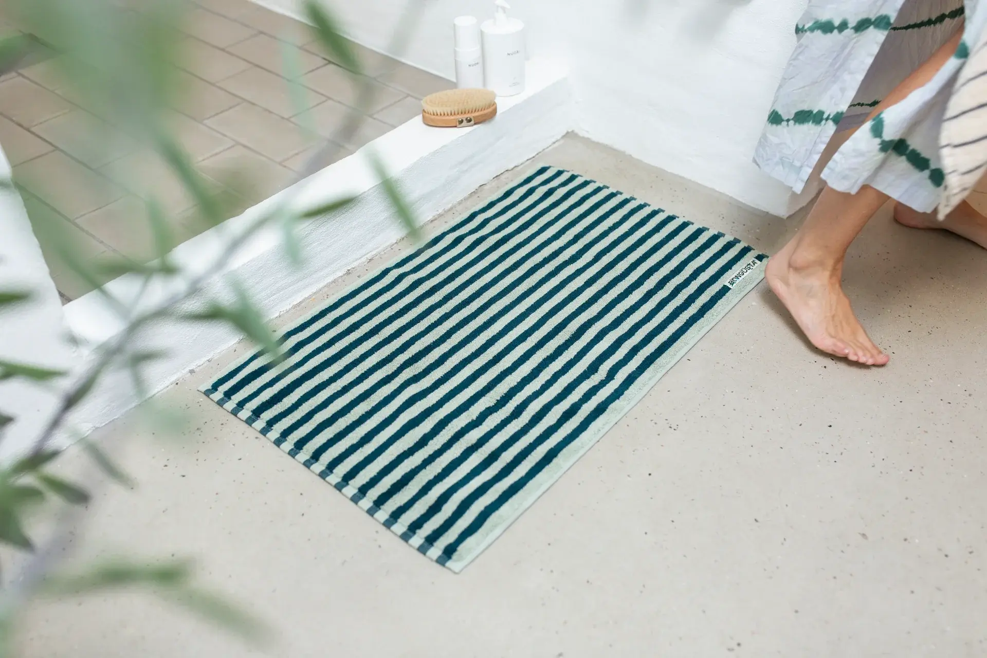 BONGUSTA BONGUSTA NARAM BATH MAT SEA FOAM & DEEP TEAL 50X80 CM