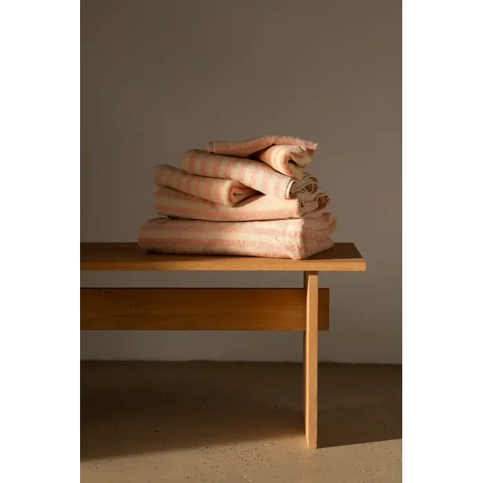 BONGUSTA BONGUSTA NARAM HAND TOWEL TROPICAL & CREME 50X80 CM