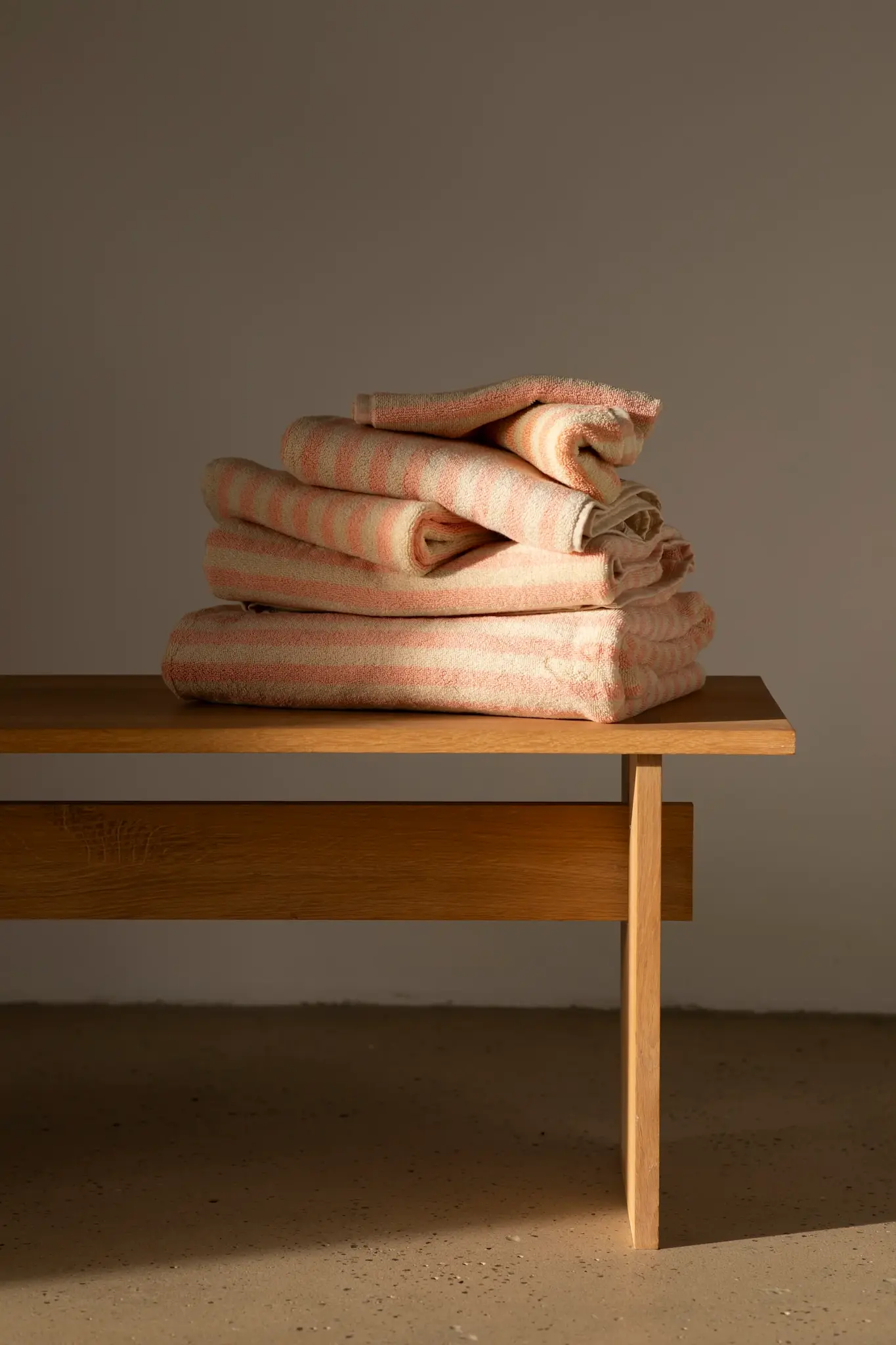 BONGUSTA BONGUSTA NARAM HAND TOWEL TROPICAL & CREME 50X80 CM