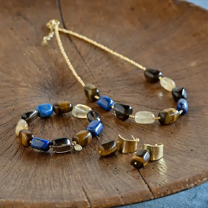 A BEAUTIFUL STORY BS WORTHY TIGER EYE MIX BRACELET